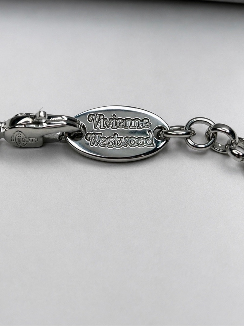Vivienne Westwood New Tiny Orb Pendant Necklace Silver-Tone Amethyst Purple - Picture 4 of 5